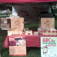 GTPC serves up Michigan fruit pies at farmer’s market in Capitol